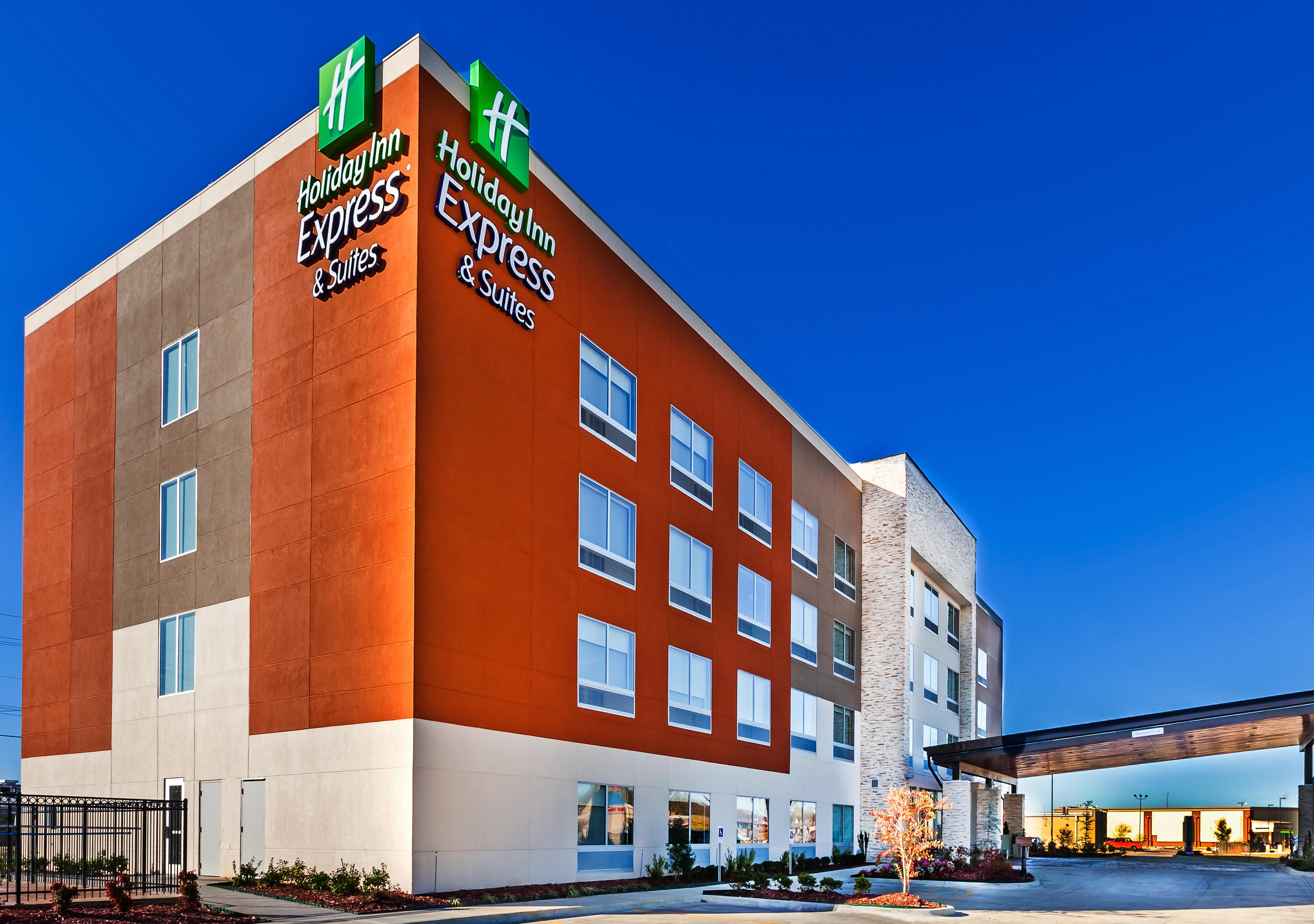 塔尔萨西/桑德斯普林斯智选假日套房酒店 Sand Springs 外观 照片